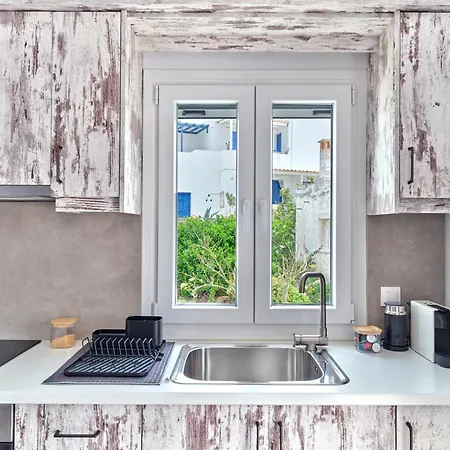 Nickevi アパート *